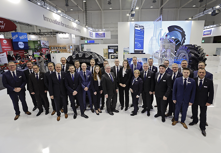 Upcoming-Exhibitions 2_1600x445