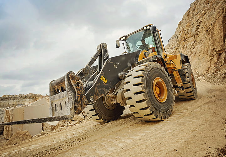 TrelleborgProducts-SolutionsConstructionScraper1600x445