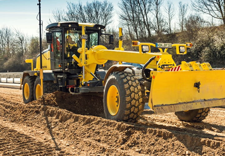 Trelleborg-ProductsSolutions-Construction-MotorGrader-720x500